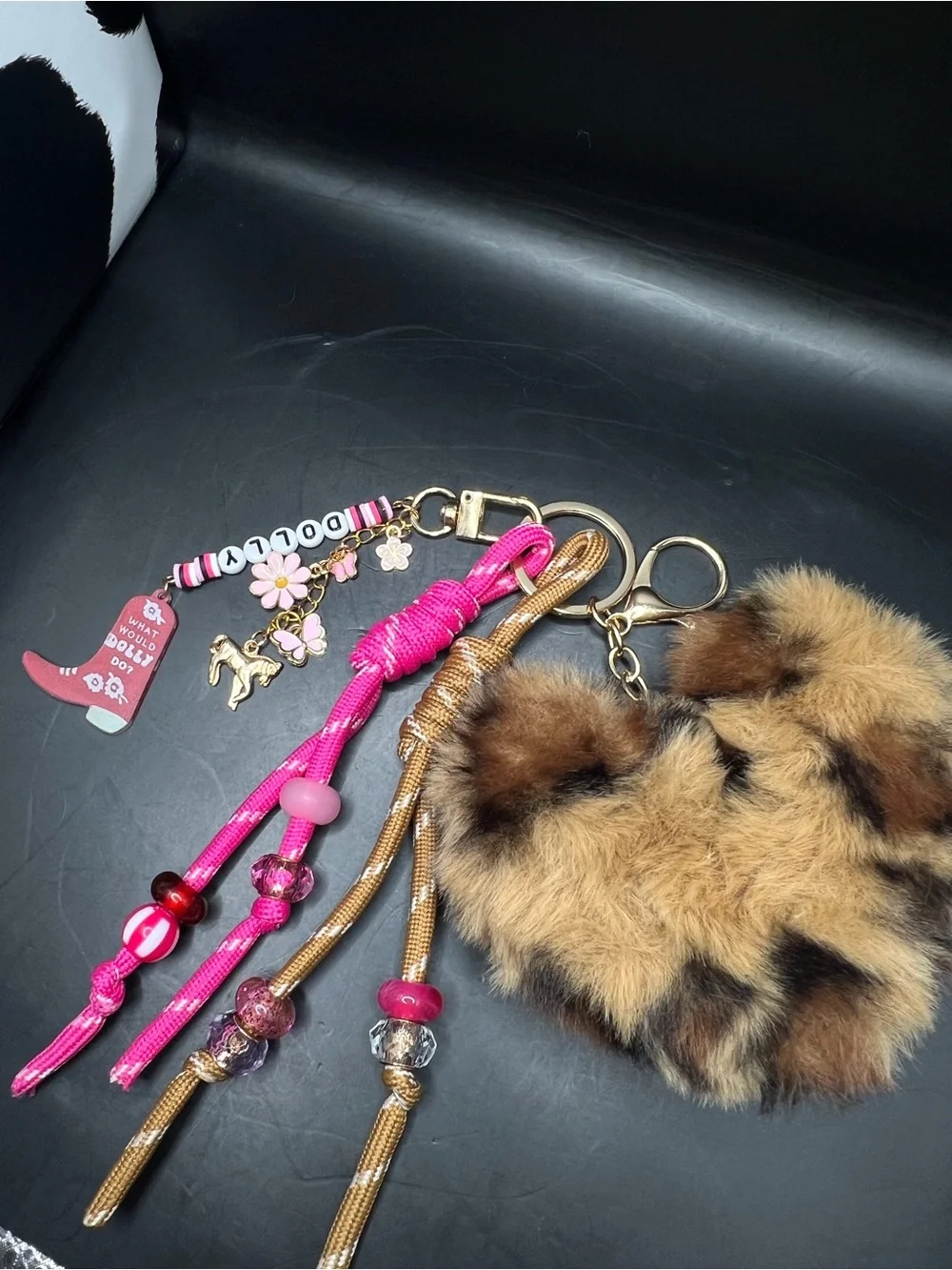 Dolly Inspired Gold Cheetah Heart Fur Pom Bag Charm Keychain 🐎💗